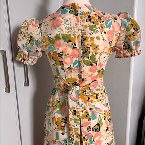 Floral Maxi Dress - Picture 5 of 9